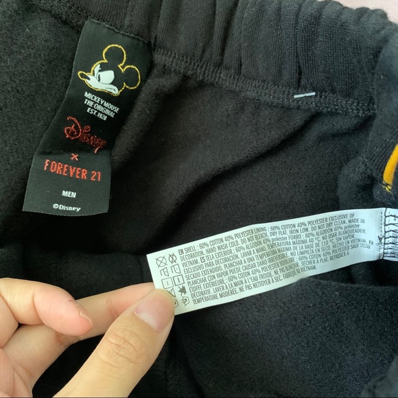 Disney X Forever 21 Mickey Men’s Sweatpants NWT - Picture 10 of 10